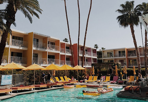 Pool Day Passes in Palm Springs